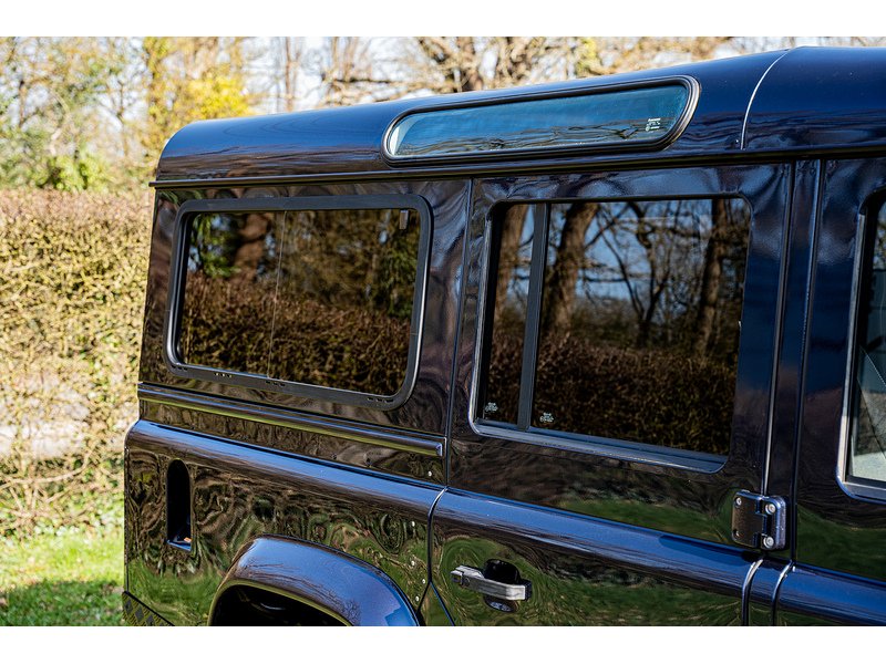 Used Land Rover Defender 110 for sale - 77765947: Photo 25