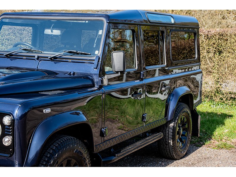 Used Land Rover Defender 110 for sale - 77765947: Photo 31