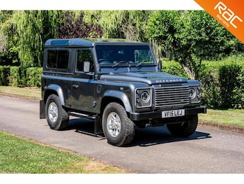 Land Rover - Defender 90