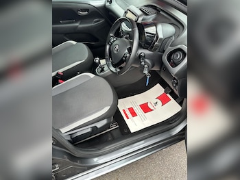 Used Toyota AYGO 2021 for sale - 78266997: Photo