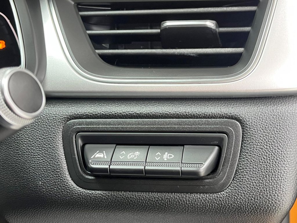 Used Renault Captur 2020 for sale - 75585607: Photo 29