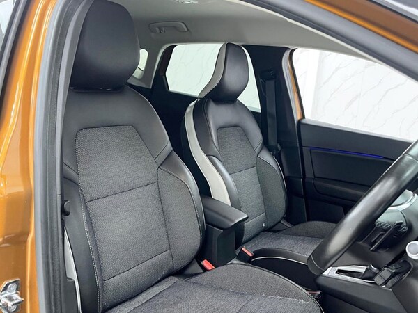 Used Renault Captur 2020 for sale - 75585607: Photo 30