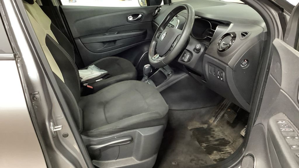 Used Renault Captur 2019 for sale - 77654459: Photo 10