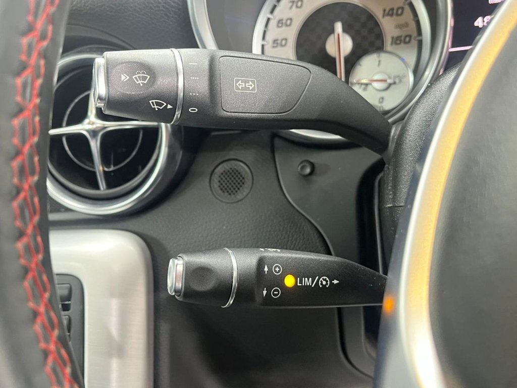Used Mercedes-Benz SLK 2014 for sale - 76367795: Photo 19