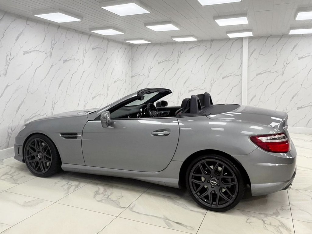 Used Mercedes-Benz SLK 2014 for sale - 76367795: Photo 9