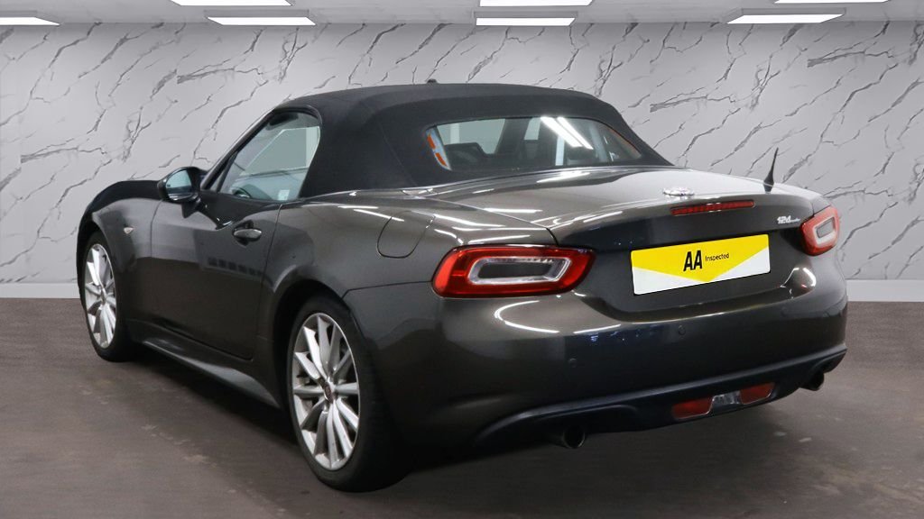 Used Fiat 124 Spider 2018 for sale - 76820717: Photo 3