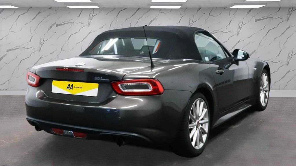 Used Fiat 124 Spider 2018 for sale - 76820717: Photo 4