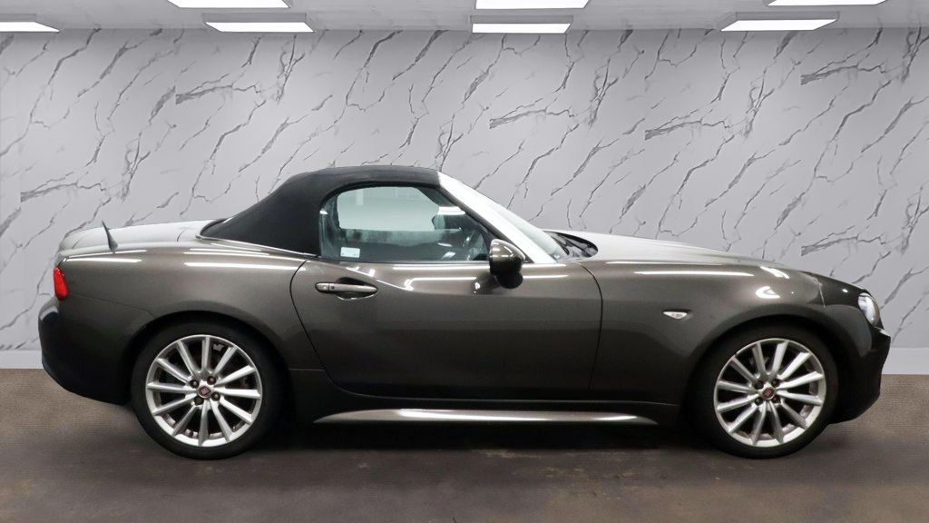 Used Fiat 124 Spider 2018 for sale - 76820717: Photo 5