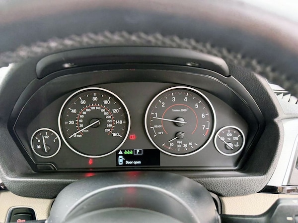 Used BMW 3 Series 2015 for sale - 76279788: Photo 22