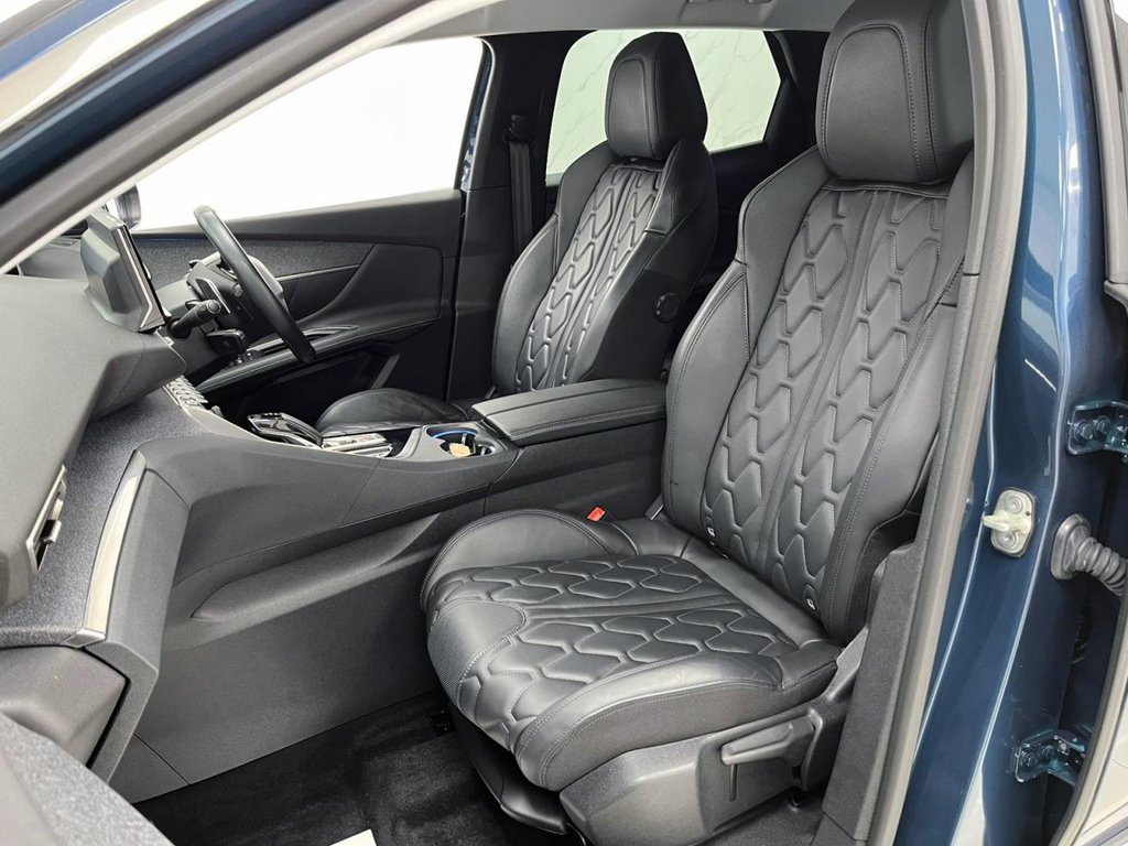 Used Peugeot 3008 2021 for sale - 76509610: Photo 16