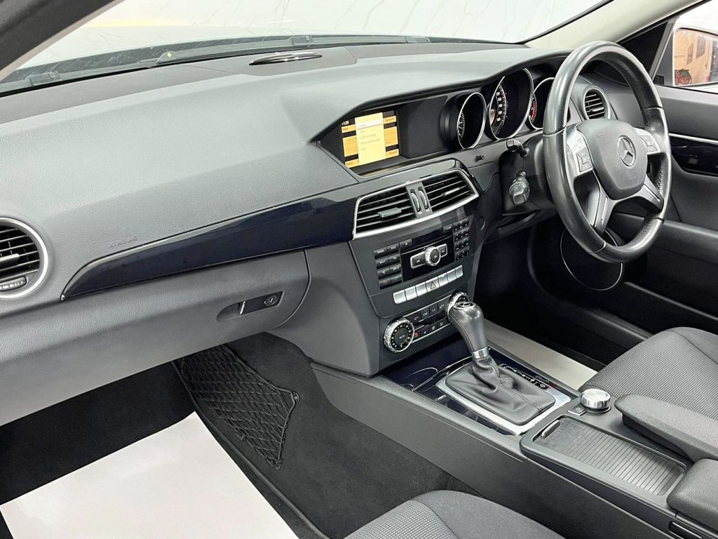 Used Mercedes-Benz C Class 2011 for sale - 77407649: Photo 15