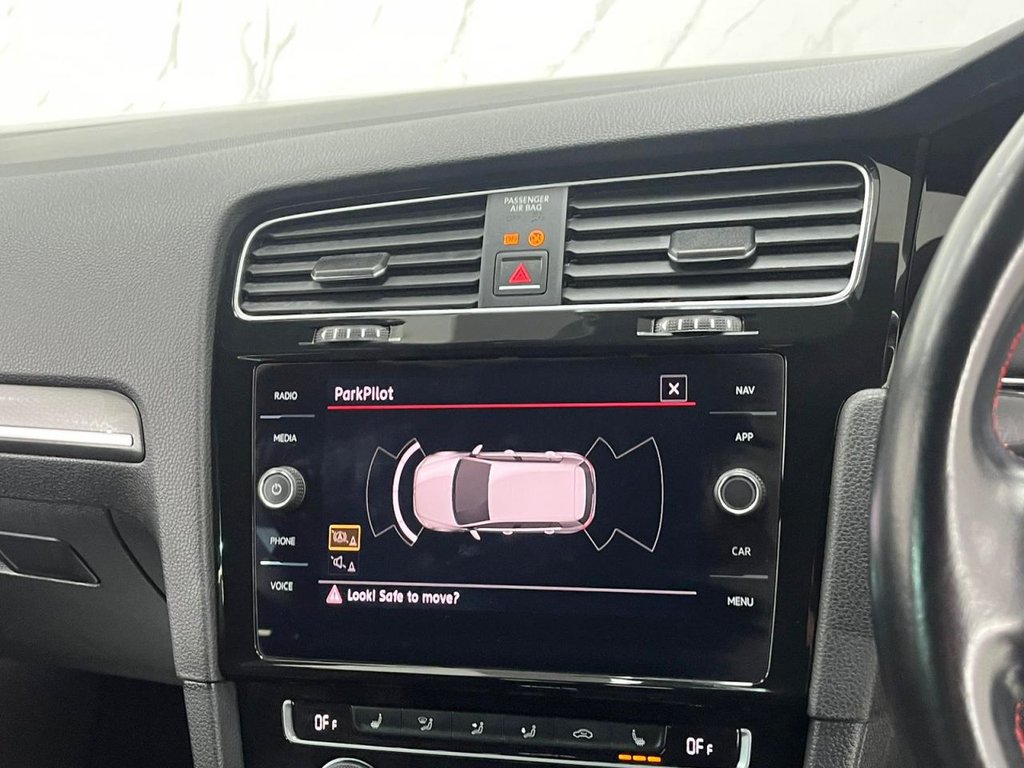 Used Volkswagen Golf 2018 for sale - 76203510: Photo 22