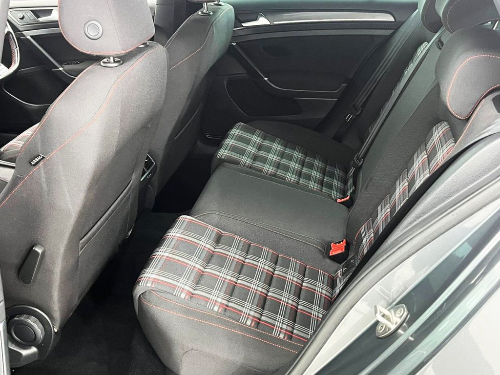 Used Volkswagen Golf 2018 for sale - 76203510: Photo 36