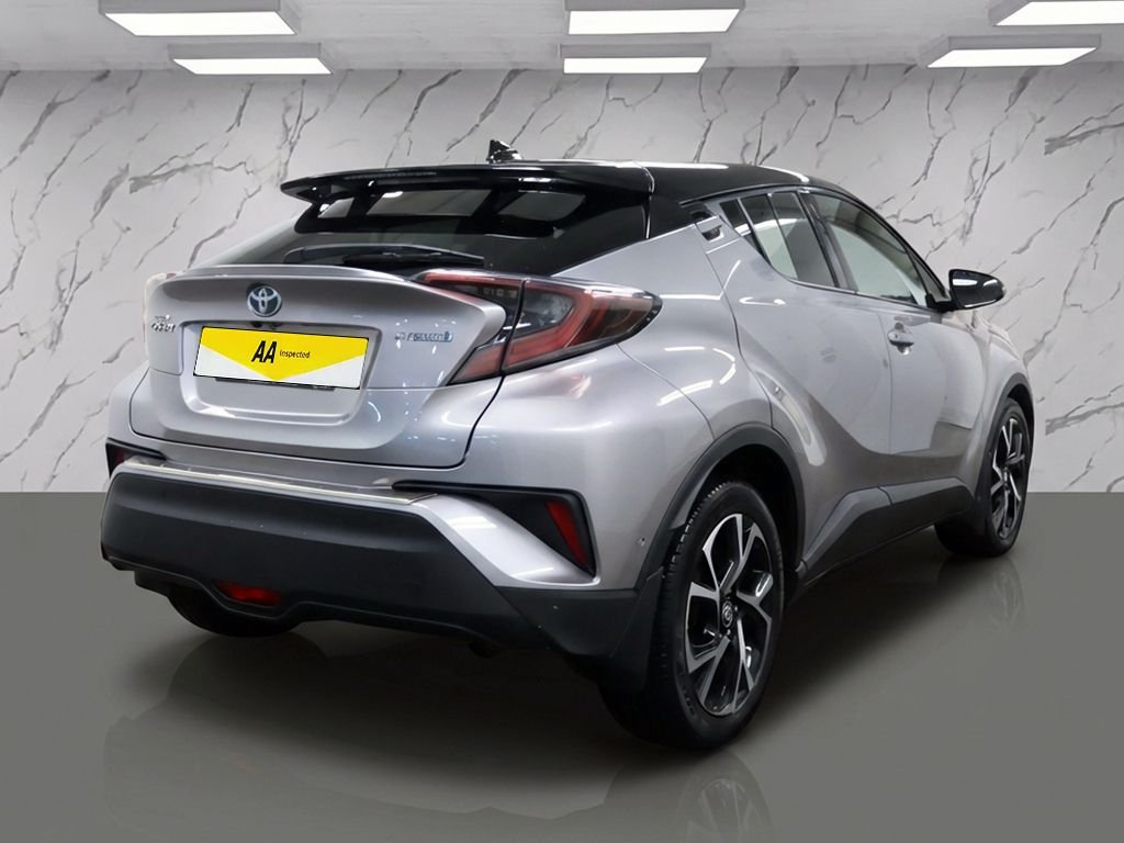 Used Toyota C-HR 2018 for sale - 77693378: Photo 4