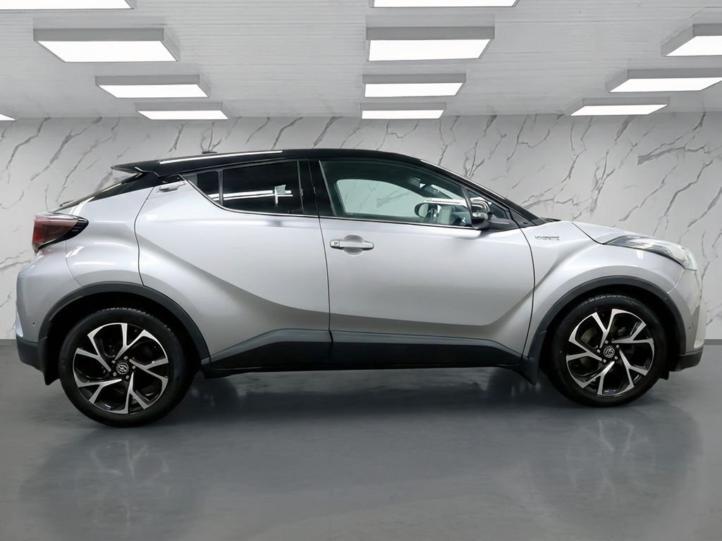 Used Toyota C-HR 2018 for sale - 77693378: Photo 5