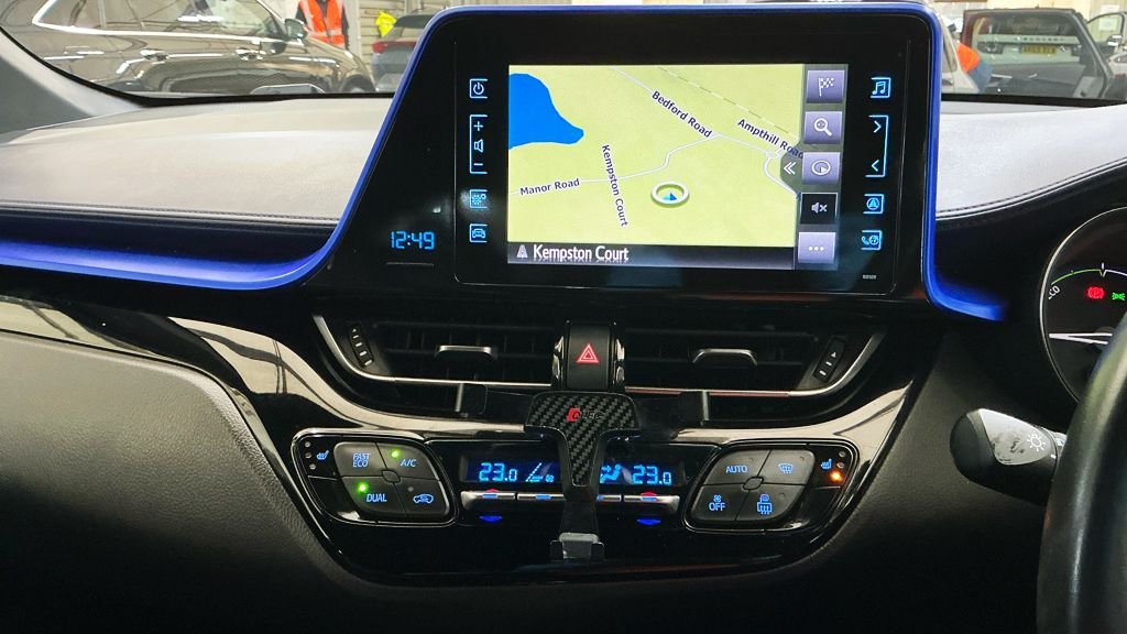 Used Toyota C-HR 2018 for sale - 77693378: Photo 7