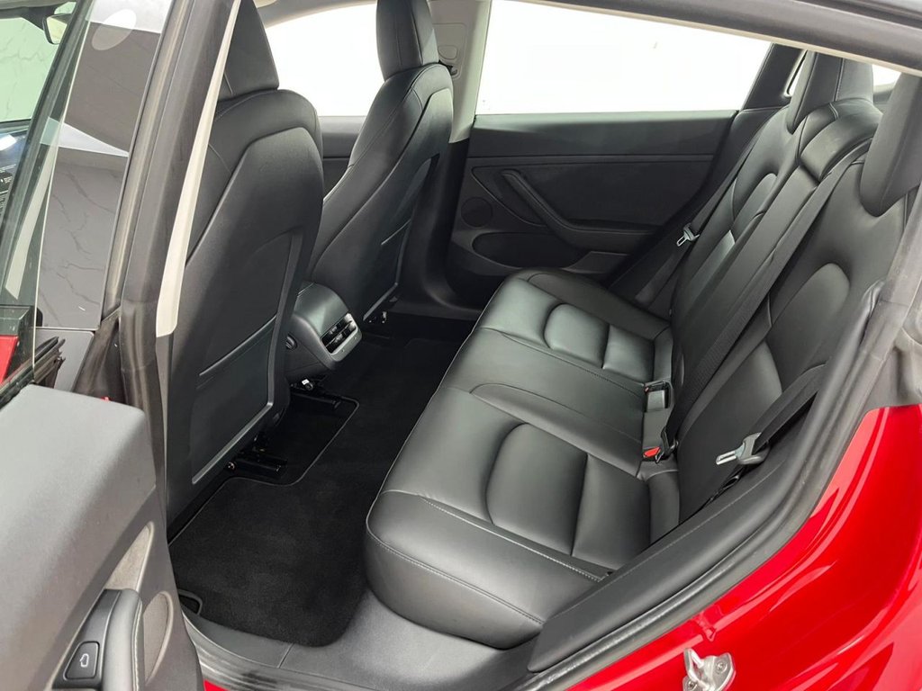 Used Tesla Model 3 2021 for sale - 76245312: Photo 26