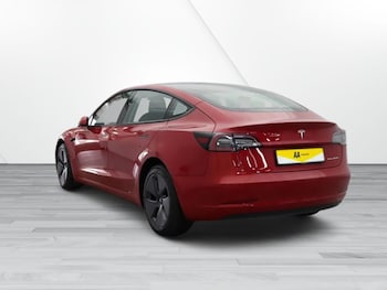 Used Tesla Model 3 2021 for sale - 76245312: Photo