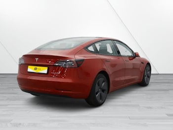 Used Tesla Model 3 2021 for sale - 76245312: Photo