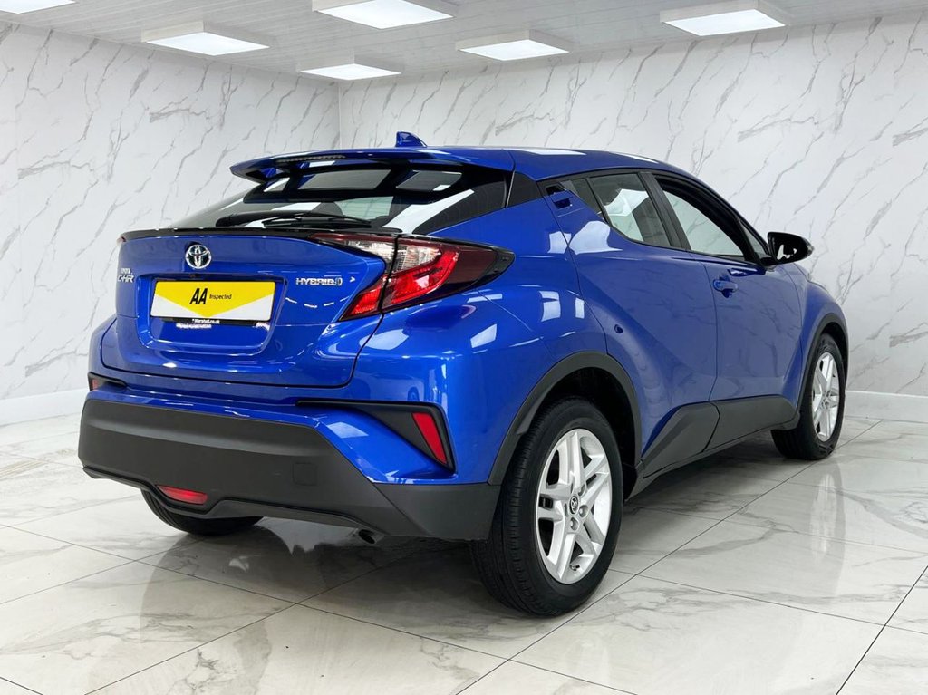 Used Toyota C-HR 2022 for sale - 76210233: Photo 11
