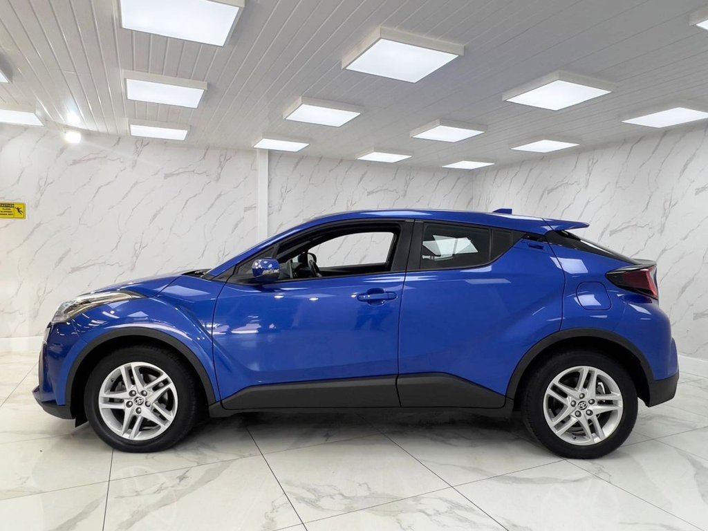 Used Toyota C-HR 2022 for sale - 76210233: Photo 13
