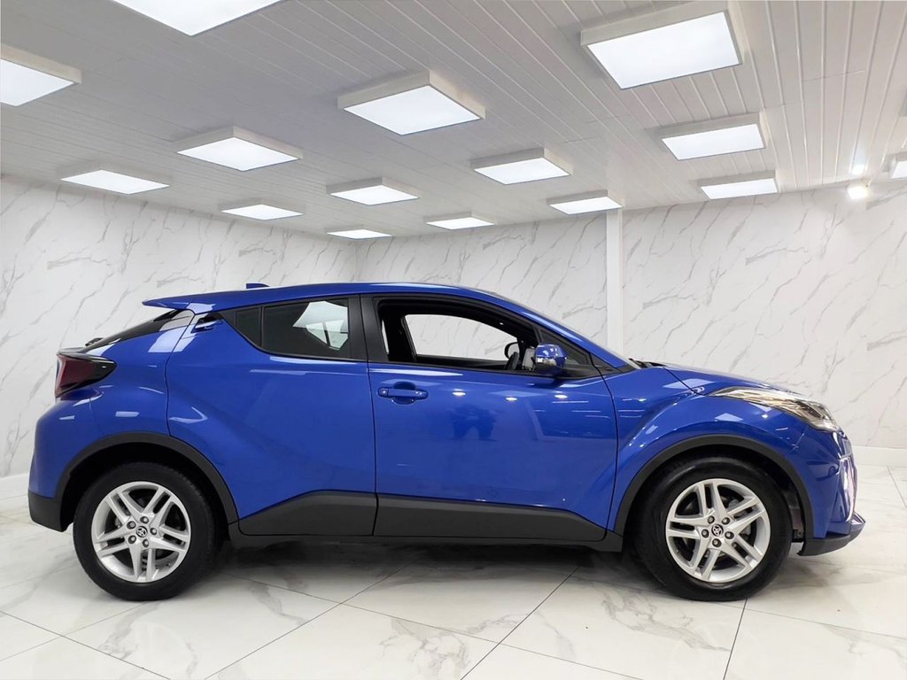 Used Toyota C-HR 2022 for sale - 76210233: Photo 14