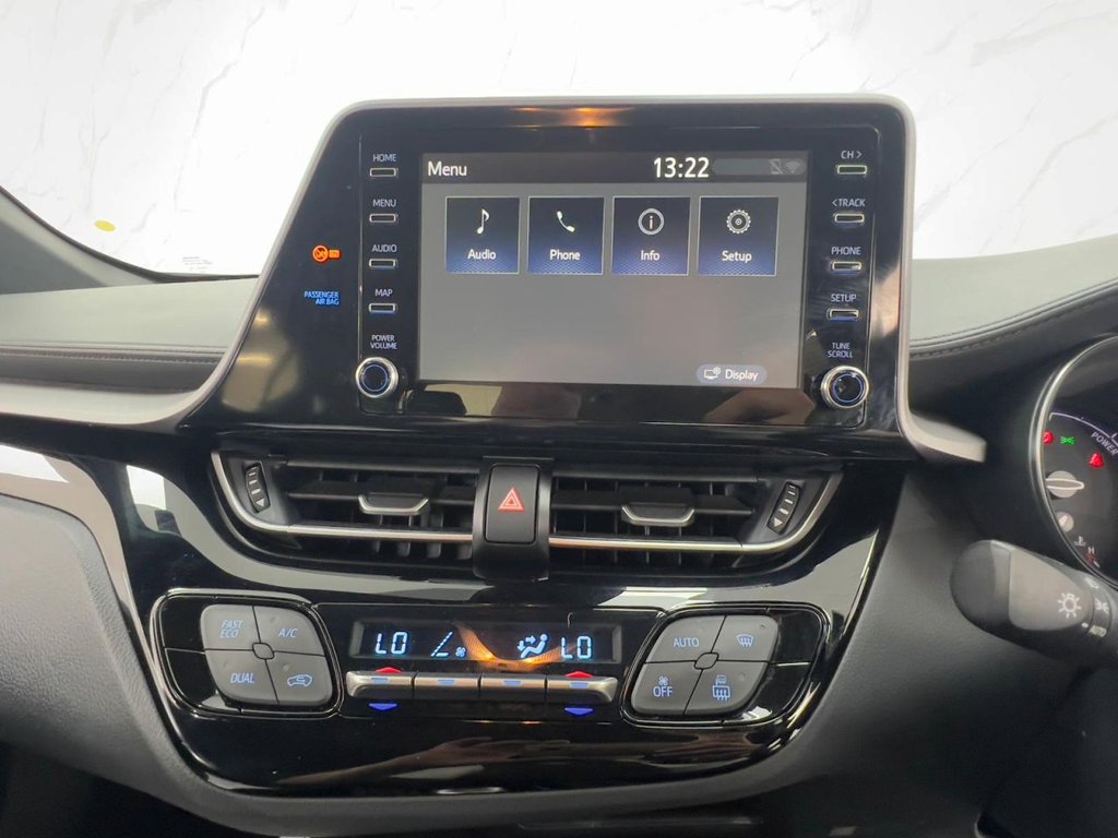 Used Toyota C-HR 2022 for sale - 76210233: Photo 21