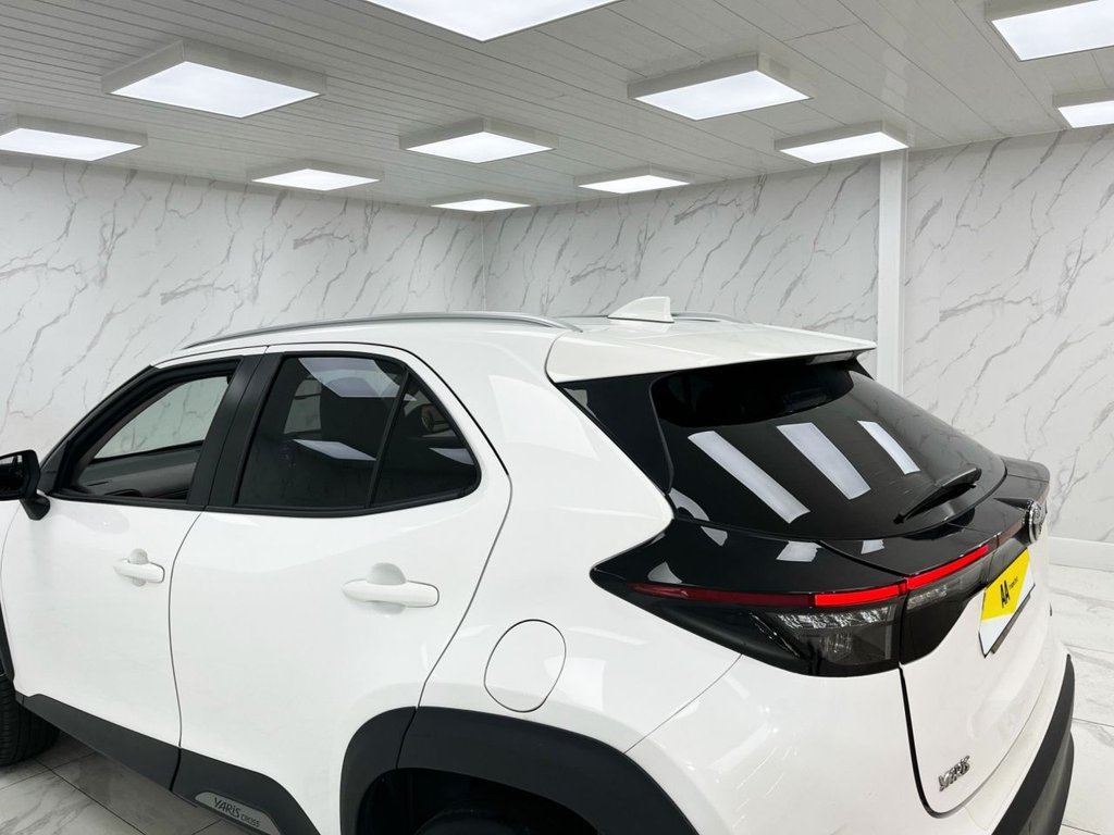 Used Toyota Yaris Cross 2022 for sale - 77820820: Photo 15