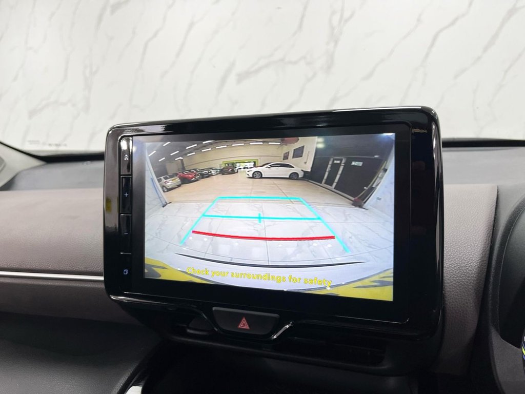 Used Toyota Yaris Cross 2022 for sale - 77820820: Photo 24