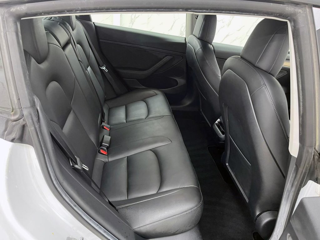 Used Tesla Model 3 2021 for sale - 76266928: Photo 31