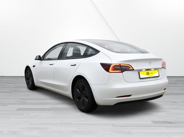 Used Tesla Model 3 2021 for sale - 76266928: Photo 3