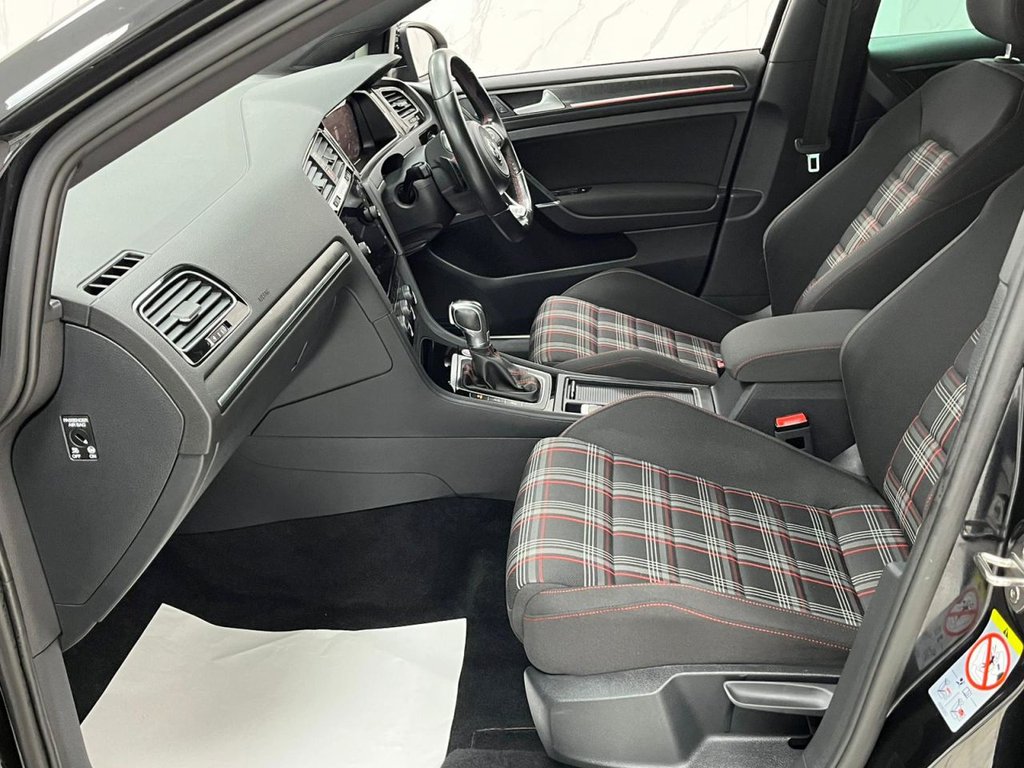 Used Volkswagen Golf 2019 for sale - 76132736: Photo 16