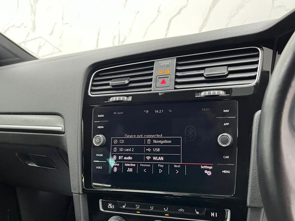 Used Volkswagen Golf 2019 for sale - 76132736: Photo 21