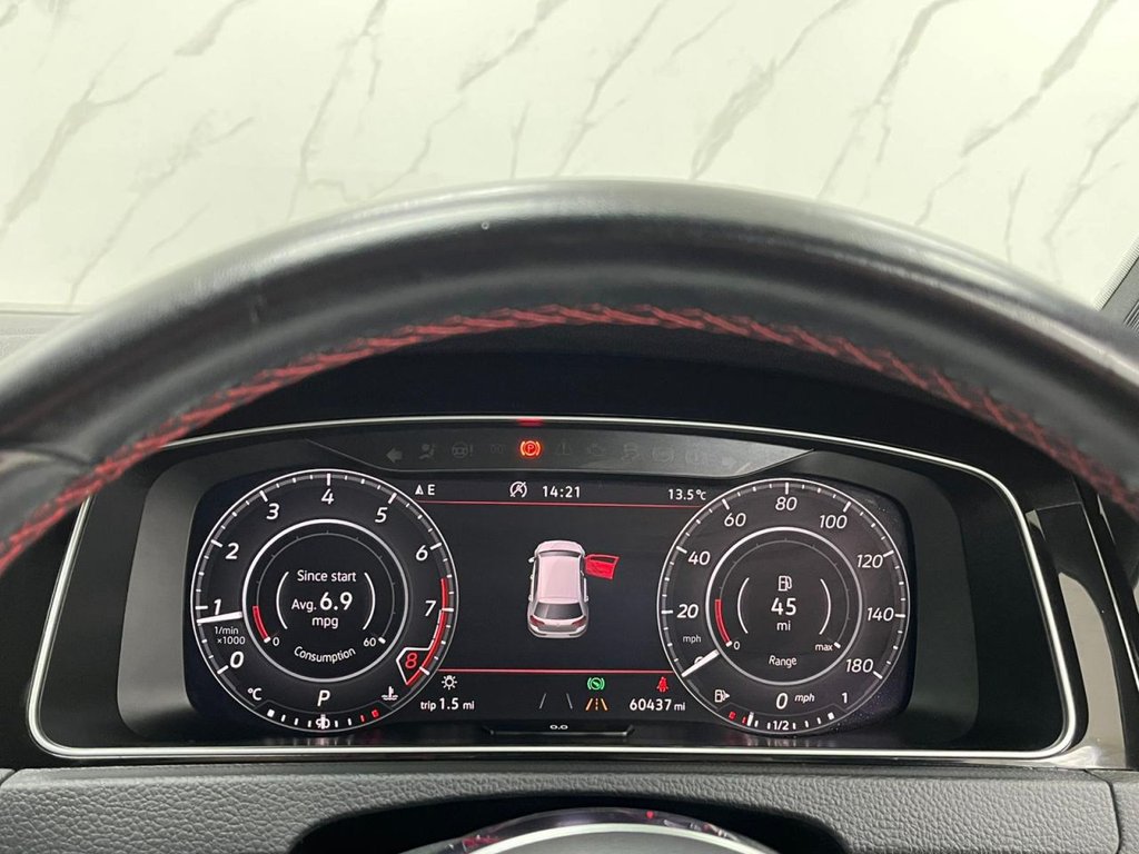 Used Volkswagen Golf 2019 for sale - 76132736: Photo 27