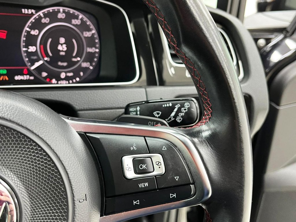 Used Volkswagen Golf 2019 for sale - 76132736: Photo 28