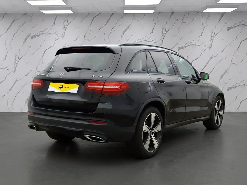 Used Mercedes-Benz GLC 2018 for sale - 77534476: Photo 4