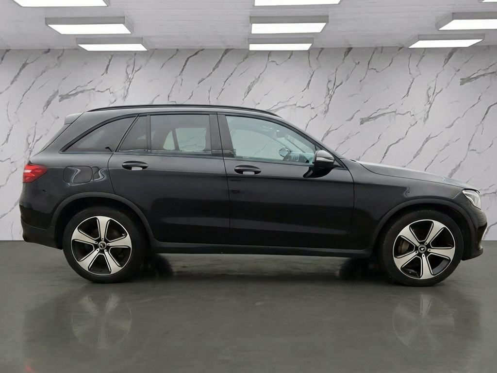 Used Mercedes-Benz GLC 2018 for sale - 77534476: Photo 5