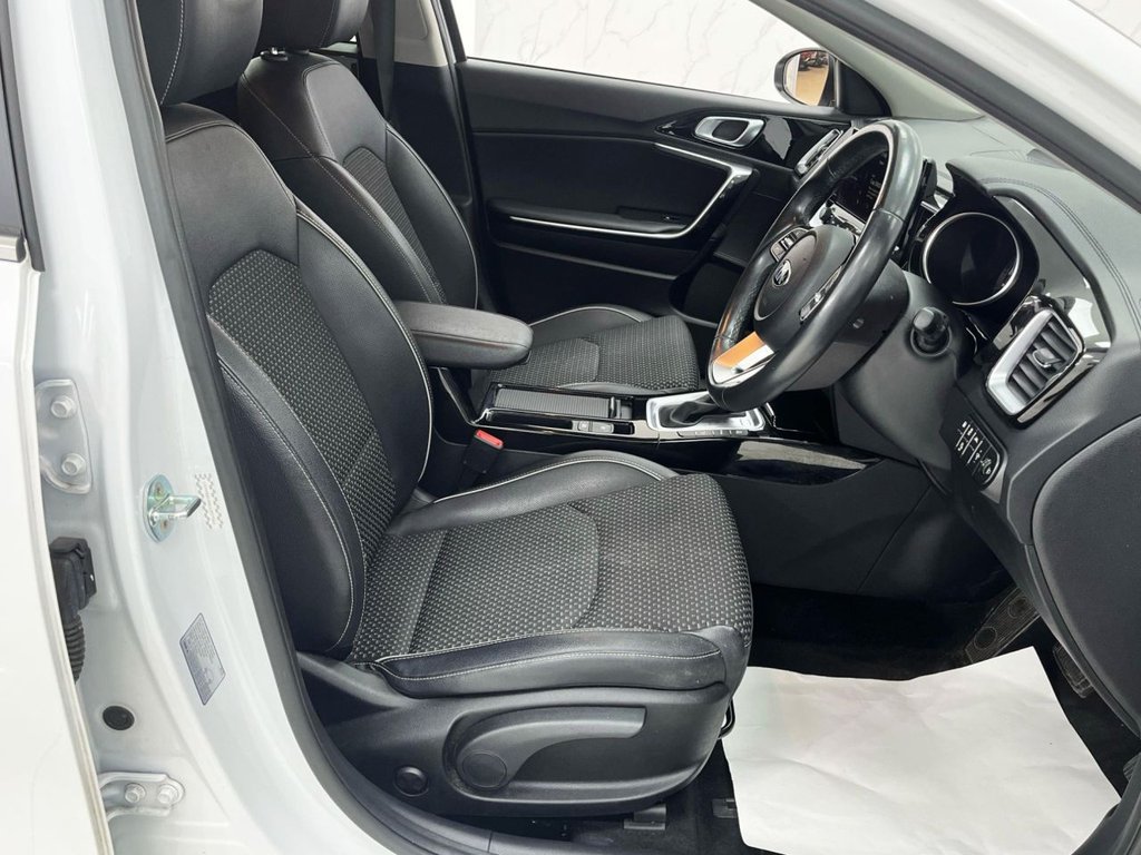 Used Kia Ceed 2021 for sale - 76670609: Photo 32