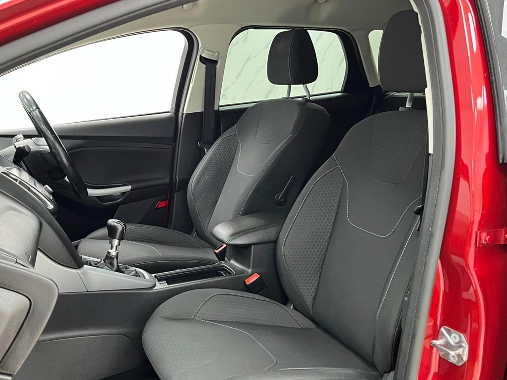 Used Ford Focus 2017 for sale - 76323044: Photo 14