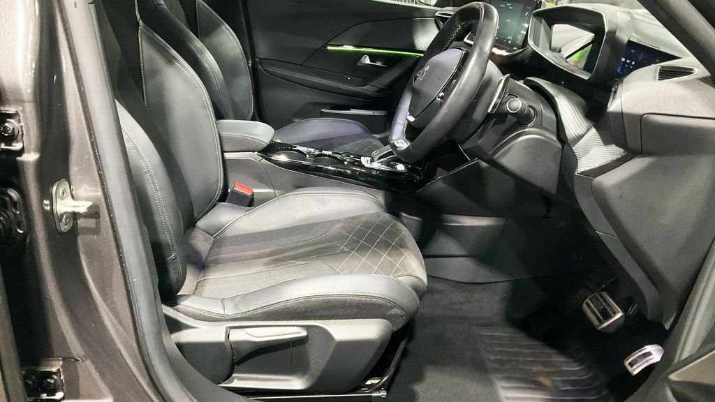 Used Peugeot 2008 2021 for sale - 77212662: Photo 9