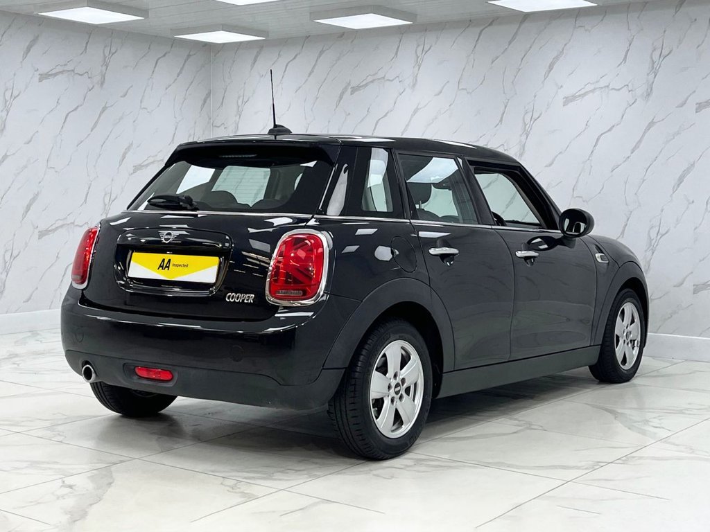 Used MINI Hatch 2019 for sale - 75877092: Photo 11