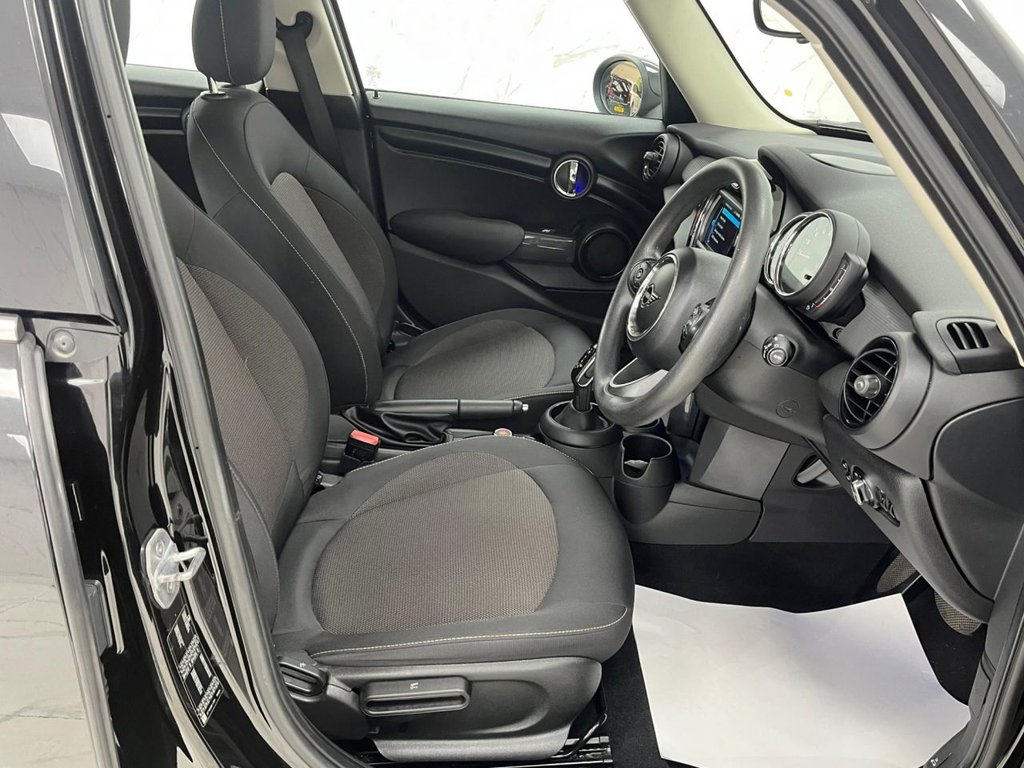 Used MINI Hatch 2019 for sale - 75877092: Photo 31