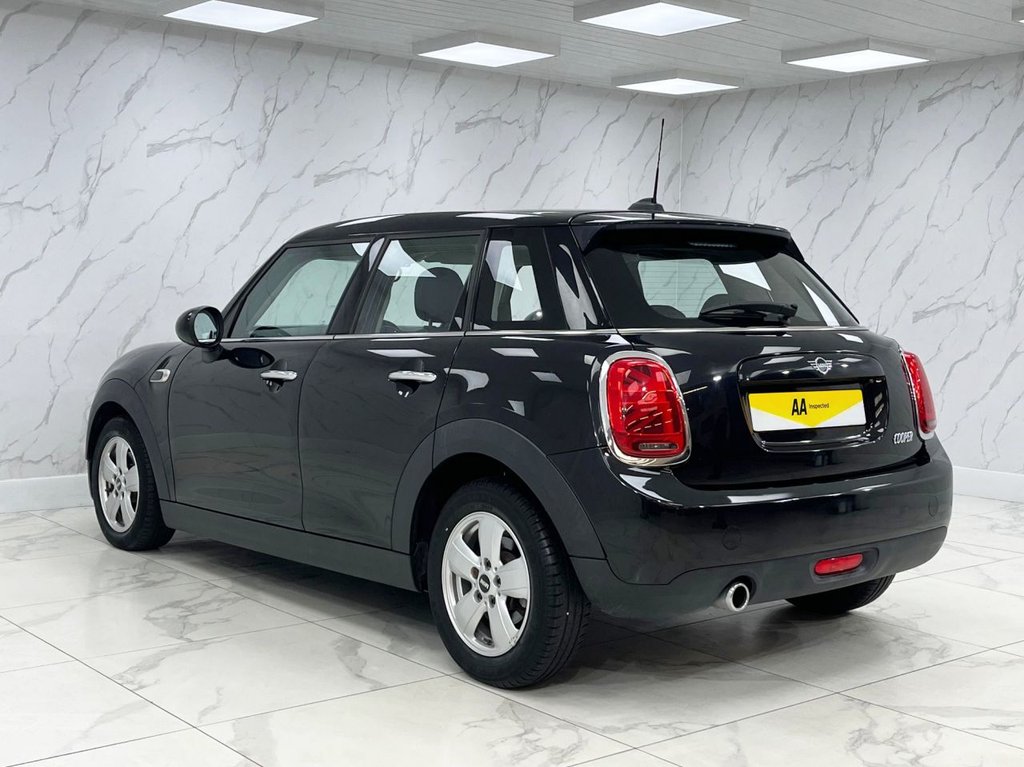 Used MINI Hatch 2019 for sale - 75877092: Photo 9