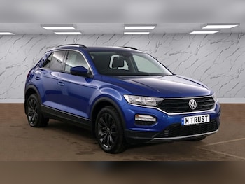 Used Volkswagen T-Roc 2020 for sale - 78658090: Photo