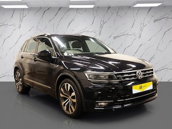 Used Volkswagen Tiguan 2017 for sale - 77693118: Photo