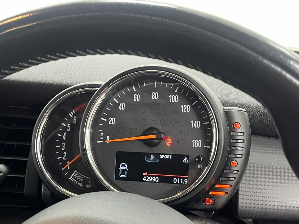 Used MINI Hatch 2017 for sale - 76900755: Photo 26