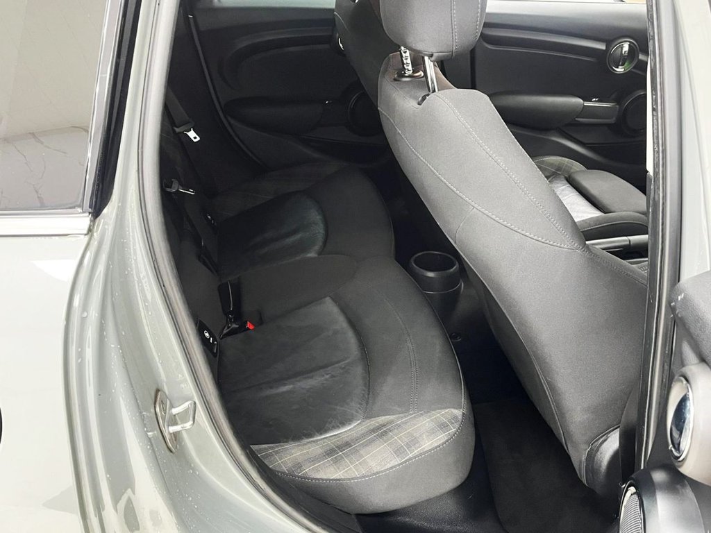 Used MINI Hatch 2017 for sale - 76900755: Photo 27