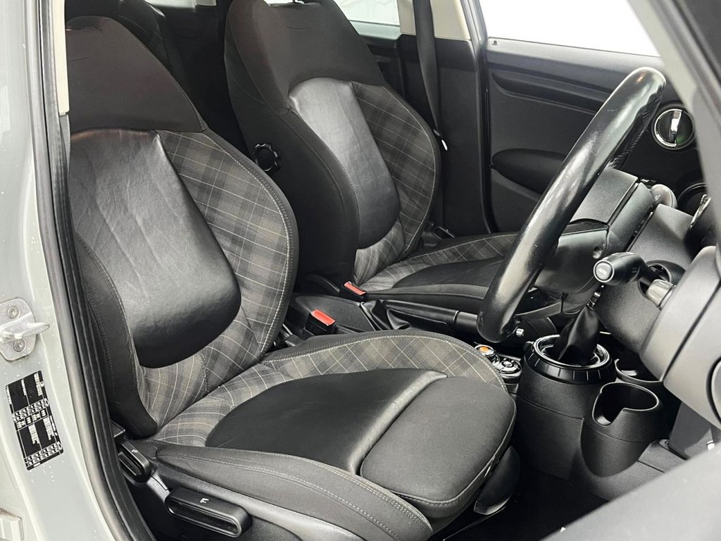 Used MINI Hatch 2017 for sale - 76900755: Photo 30