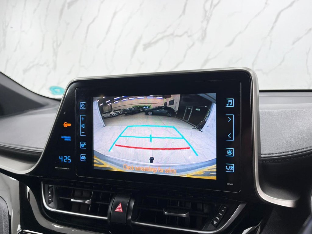 Used Toyota C-HR 2019 for sale - 77056309: Photo 17