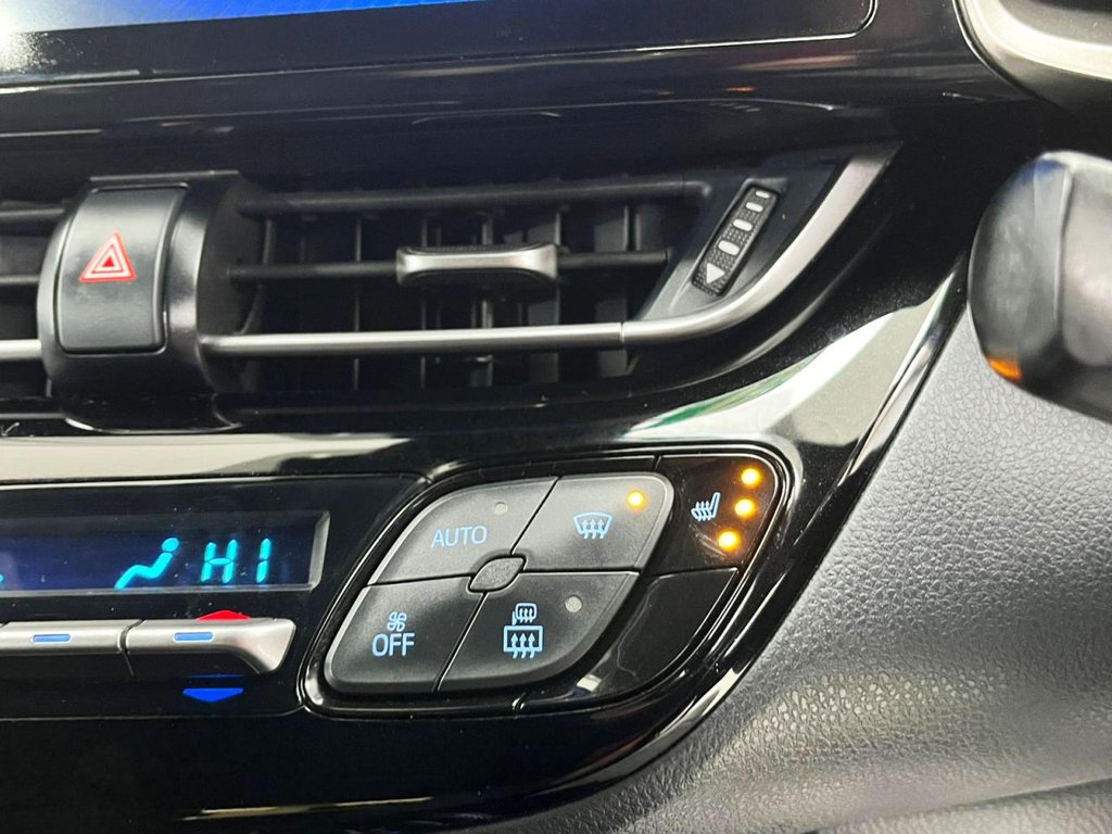 Used Toyota C-HR 2019 for sale - 77056309: Photo 18